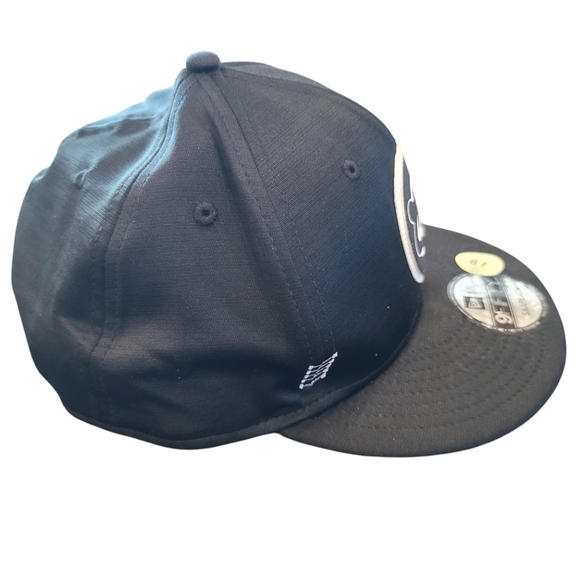 Chicago Cubs Black Clubhouse 1984 Bear 59FIFTY Fitted Cap - Picture 5 of 8